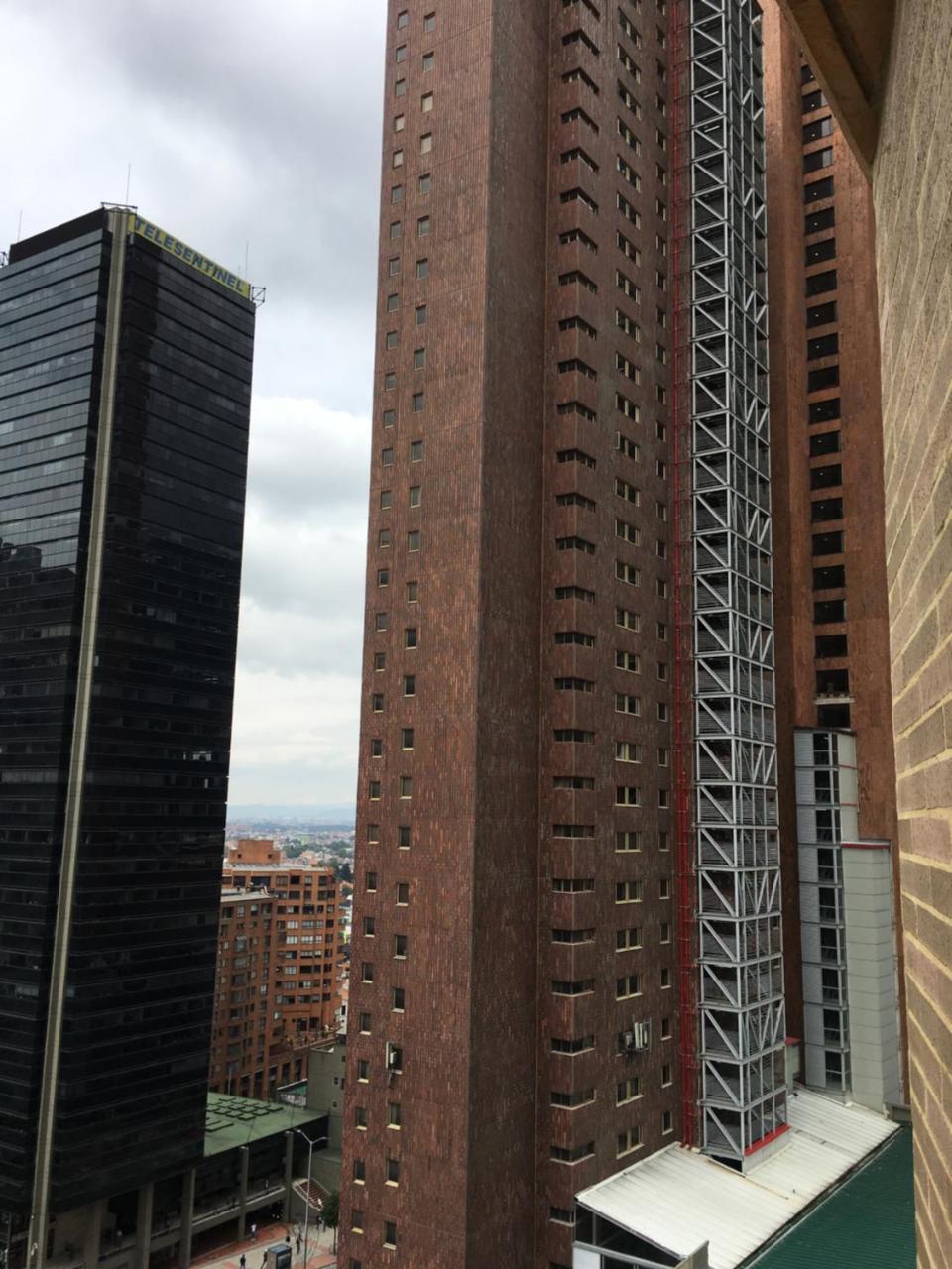 Enjoy In Bogota Hotel Exterior photo
